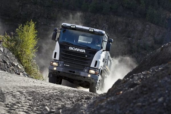 了解卡車的差速鎖嗎？操作時千萬別忽略