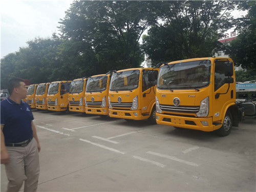 陜汽德龍K3000一拖二藍(lán)牌國(guó)六清障車(chē)圖片配置介紹