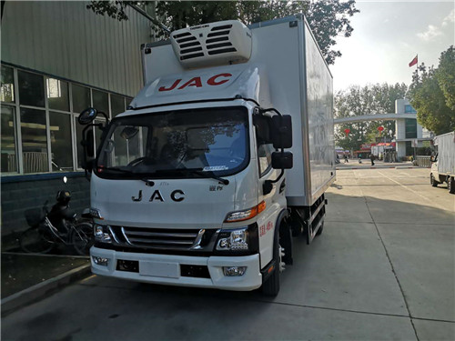JAC駿鈴V6國五云內156馬力冷藏車