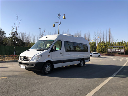 國六標準奔馳威霆商務車圖片參數介紹