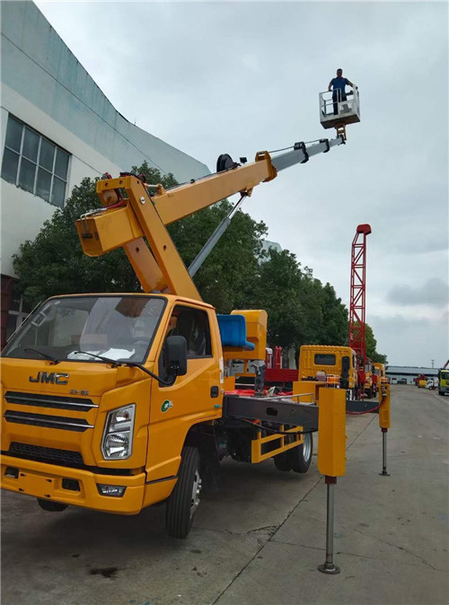 江鈴凱銳22米25米黃牌伸縮臂高空作業車