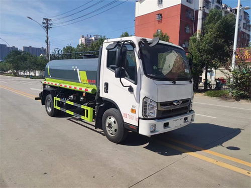 福田時代領航H2 5方灑水車廠家直銷，價格優惠