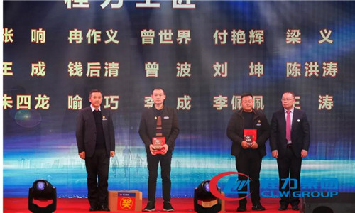 這一年年，公司黨委、工會圍繞經濟建設中心，加強黨員思想政治教育，組織開展困難職工慰問、幫扶、員工教育、崗位培訓、勞動競賽等活動。在七一前夕，組織黨員干部赴湖南韶山重溫入黨誓詞、接受紅色教育，參與慶“七一”暨新曾都區成立10周年歌詠晚會，開展黨員學習活動日等活動。