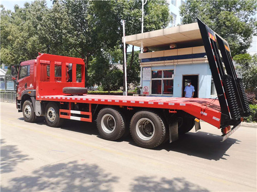 1590121357334356.jpg 國五解放悍威前四后八平板運輸車 (3).jpg