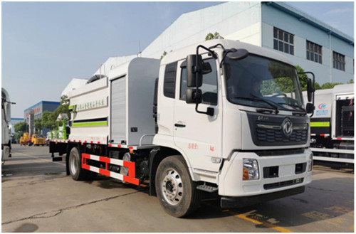 東風天錦方罐80米霧炮車 (3).jpg